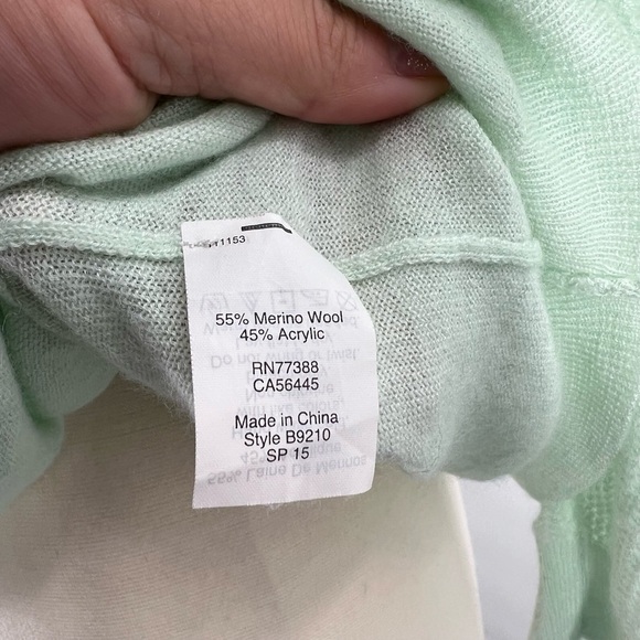 J Crew Mint Green Crew Neck Sweater Ladies Large - Picture 4 of 4